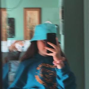 Meet your Posher, Amber-lee